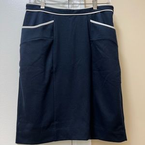 Banana Republic Navy Skirt size 6